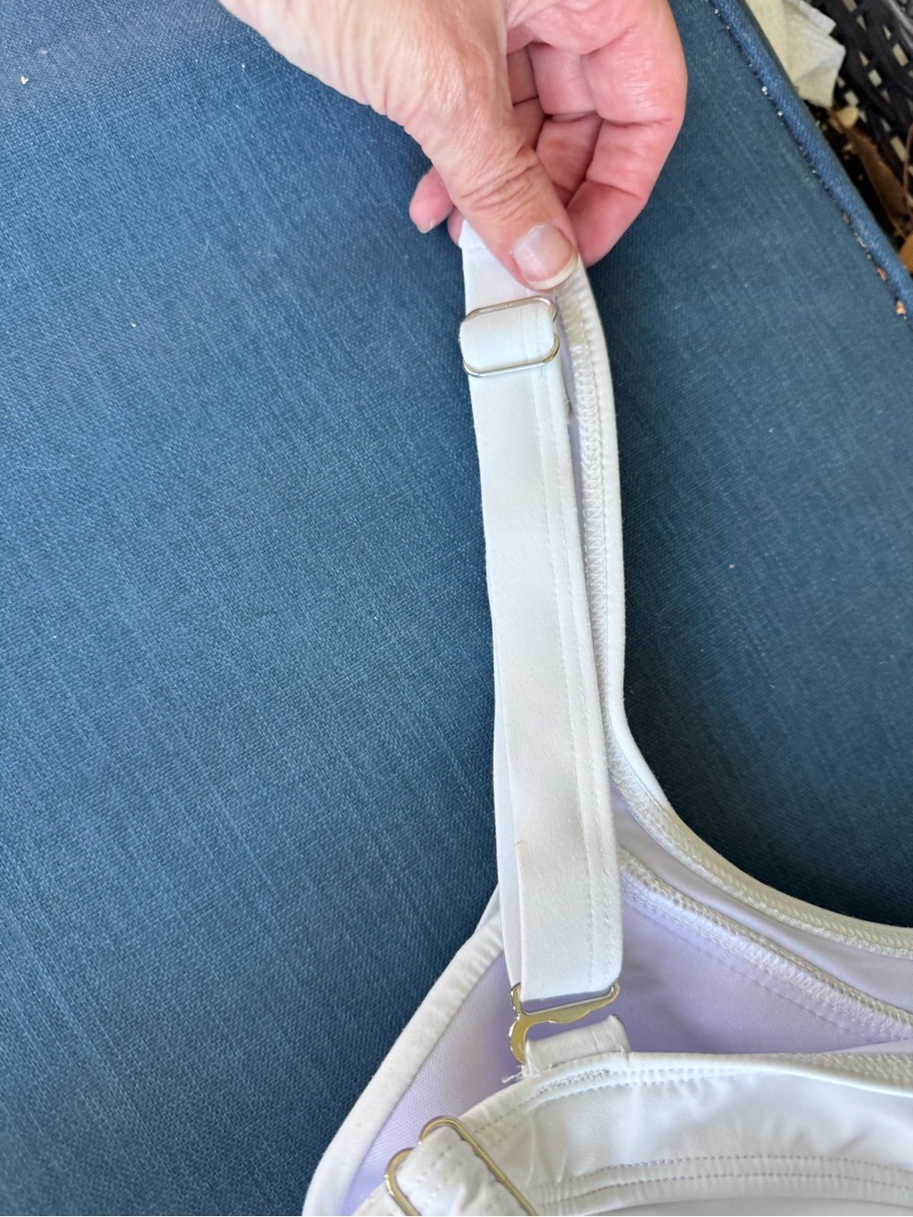 Auqa Eve Supportive White Underwire Bikini Top - Picture 7 of 8